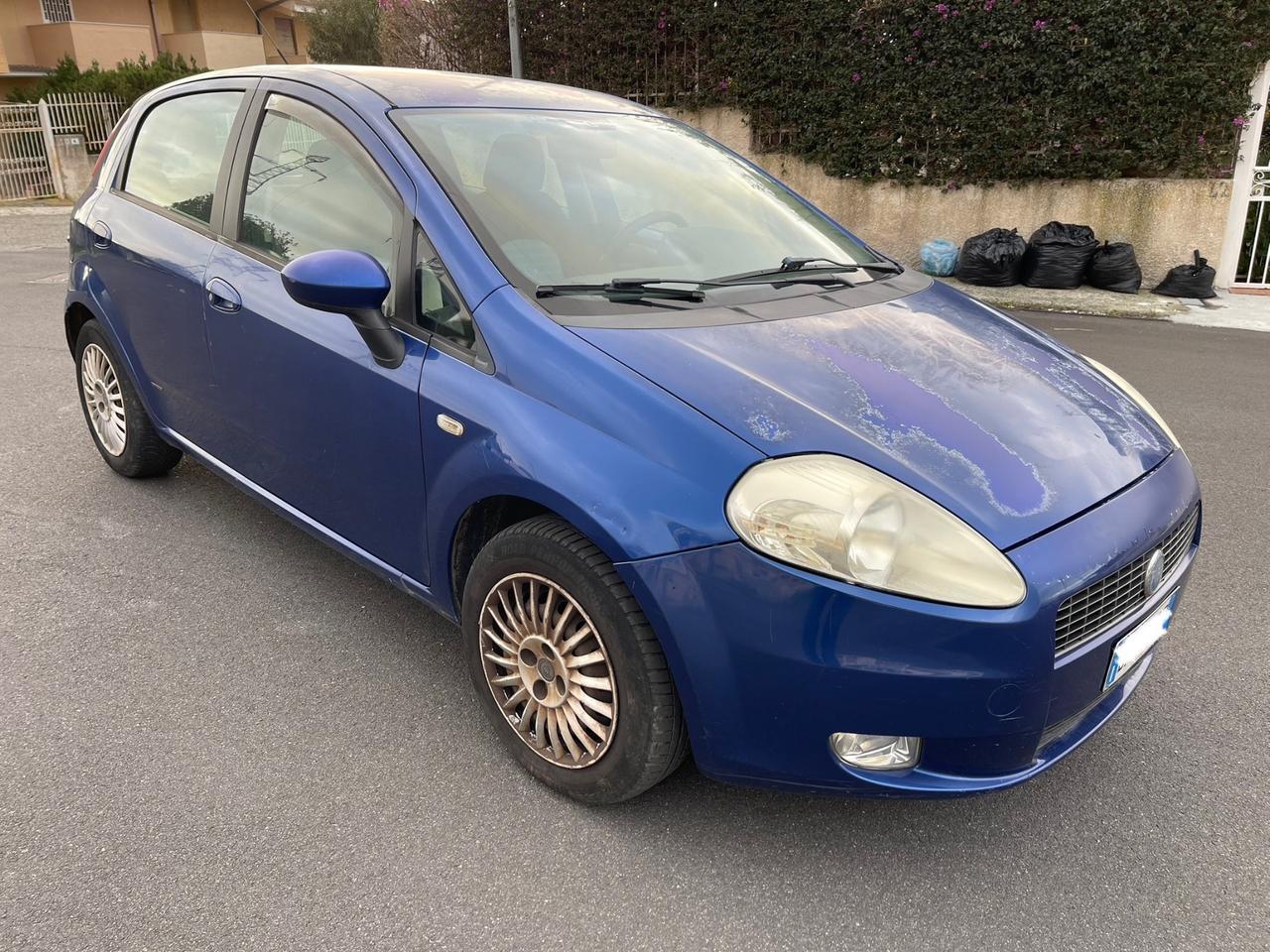 Fiat Grande Punto 1.3 MJT 75 CV 5 porte Dynamic