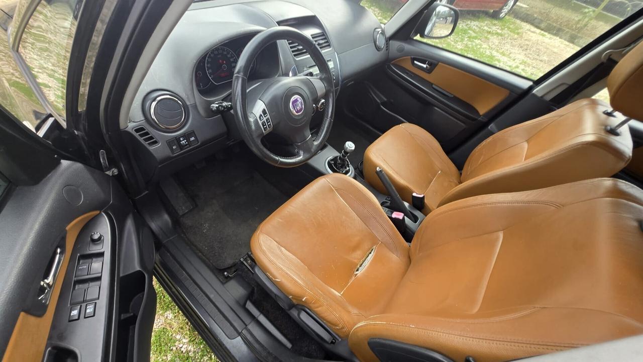 Fiat Sedici 1.9 MJT 4x4 Experience