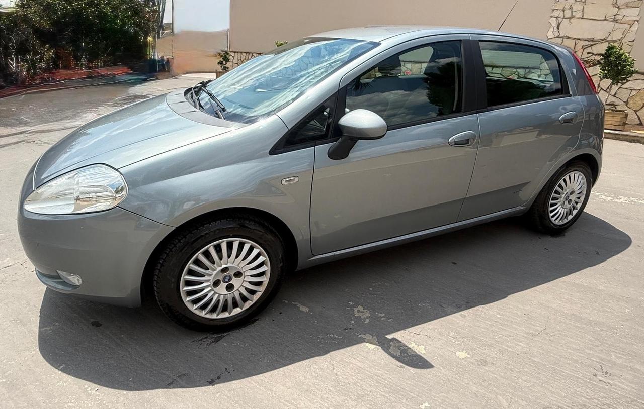 Fiat Grande Punto 1.3 MJT 75 CV 5 porte Active
