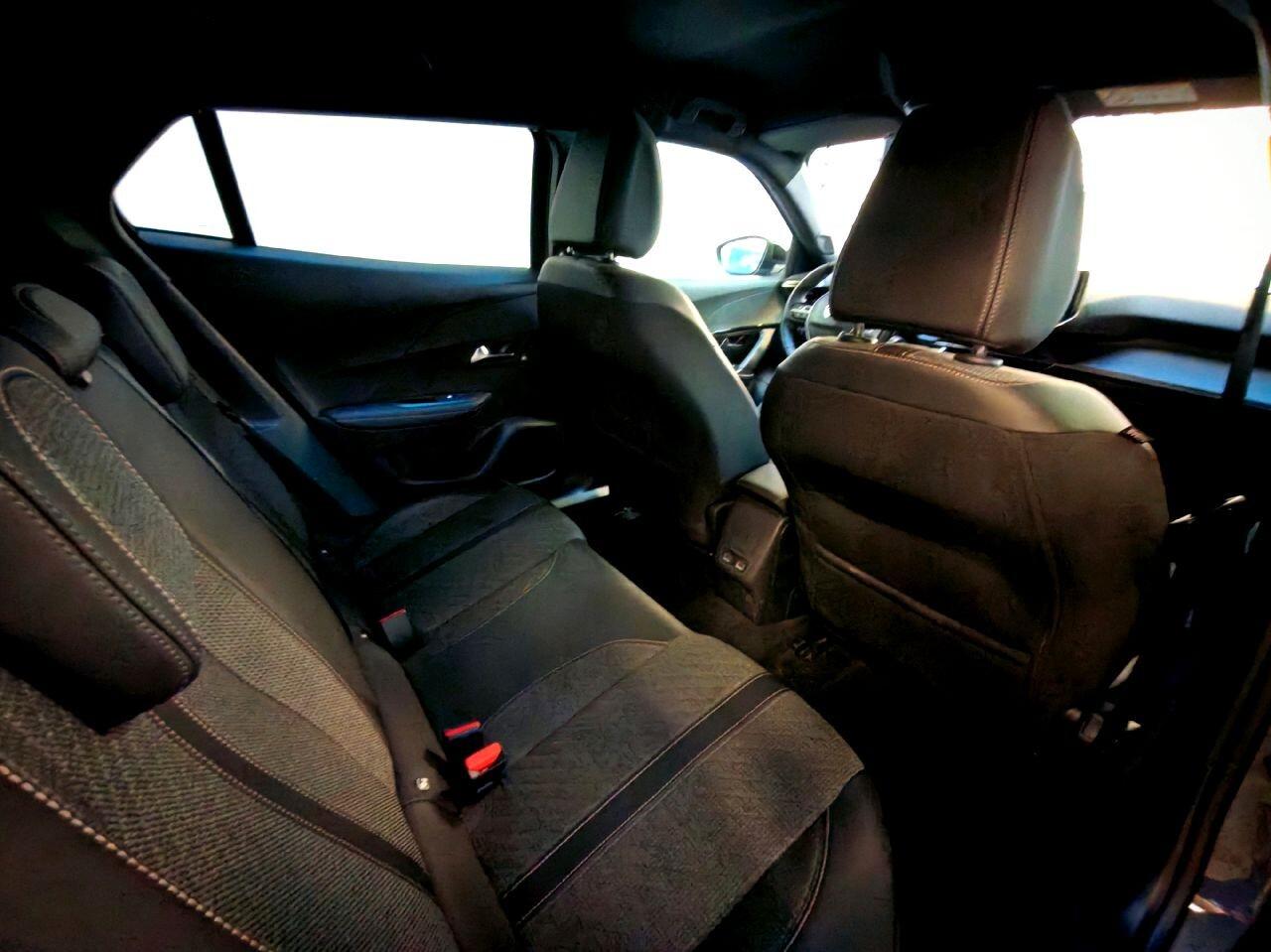 Peugeot 2008 Allure 1.2 Pack Navi 100cv