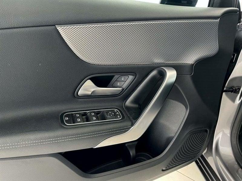 Mercedes-Benz Classe A A 180 d Automatic Sport