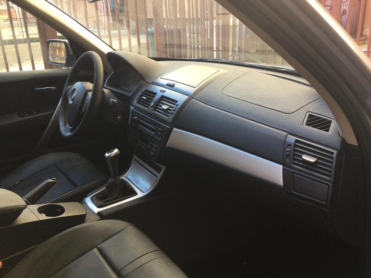 Bmw X3 2.0d cat Futura