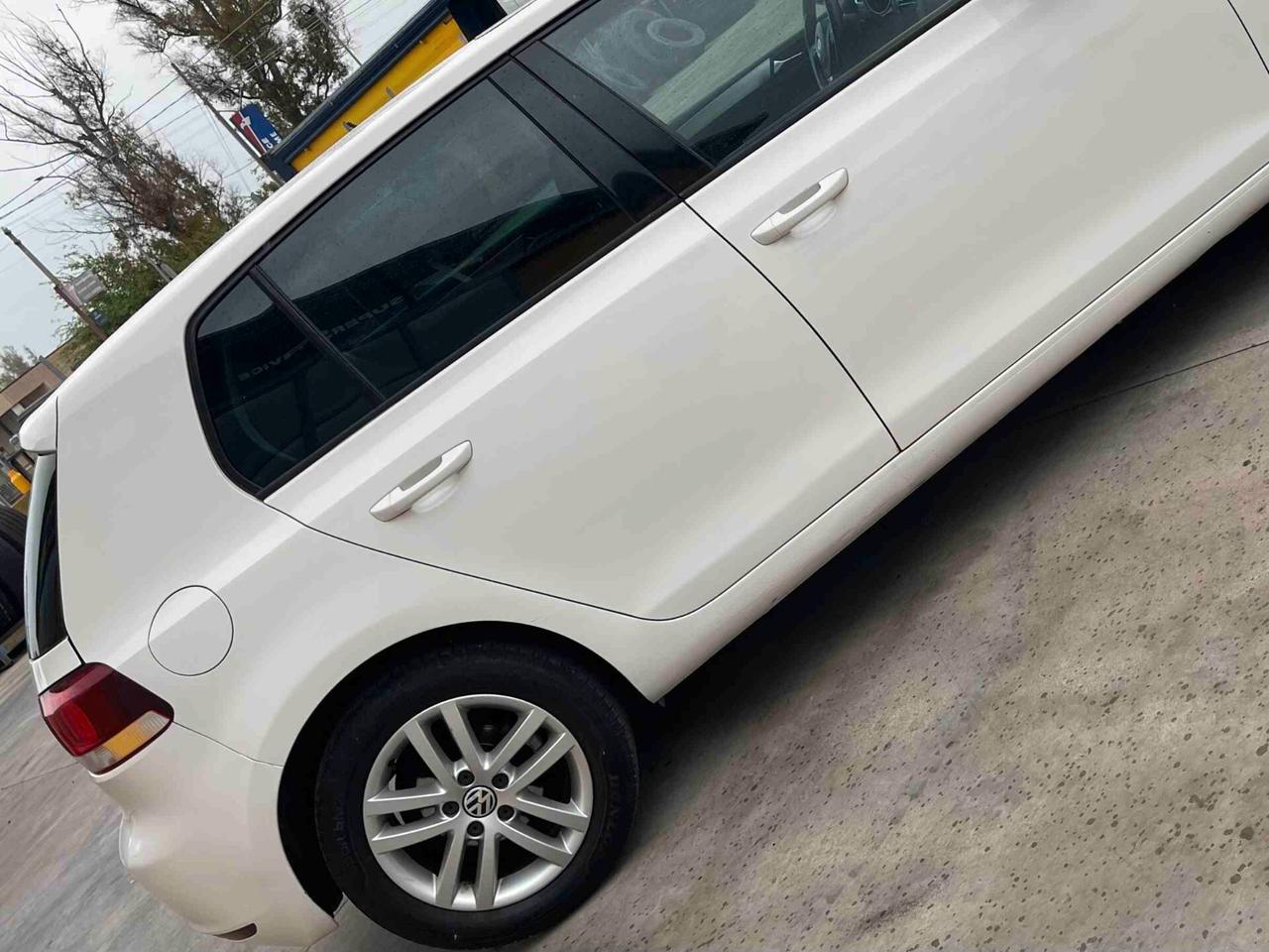 Volkswagen Golf 1.6 TDI DPF 5p. Highline NEOPATENTATI