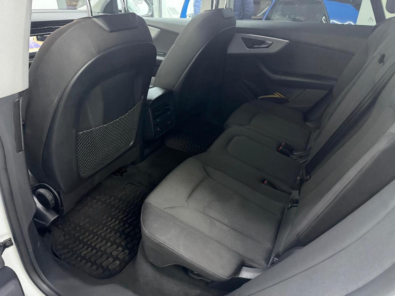 Audi Q8 SUV 45 TDI quattro tiptronic S line edition