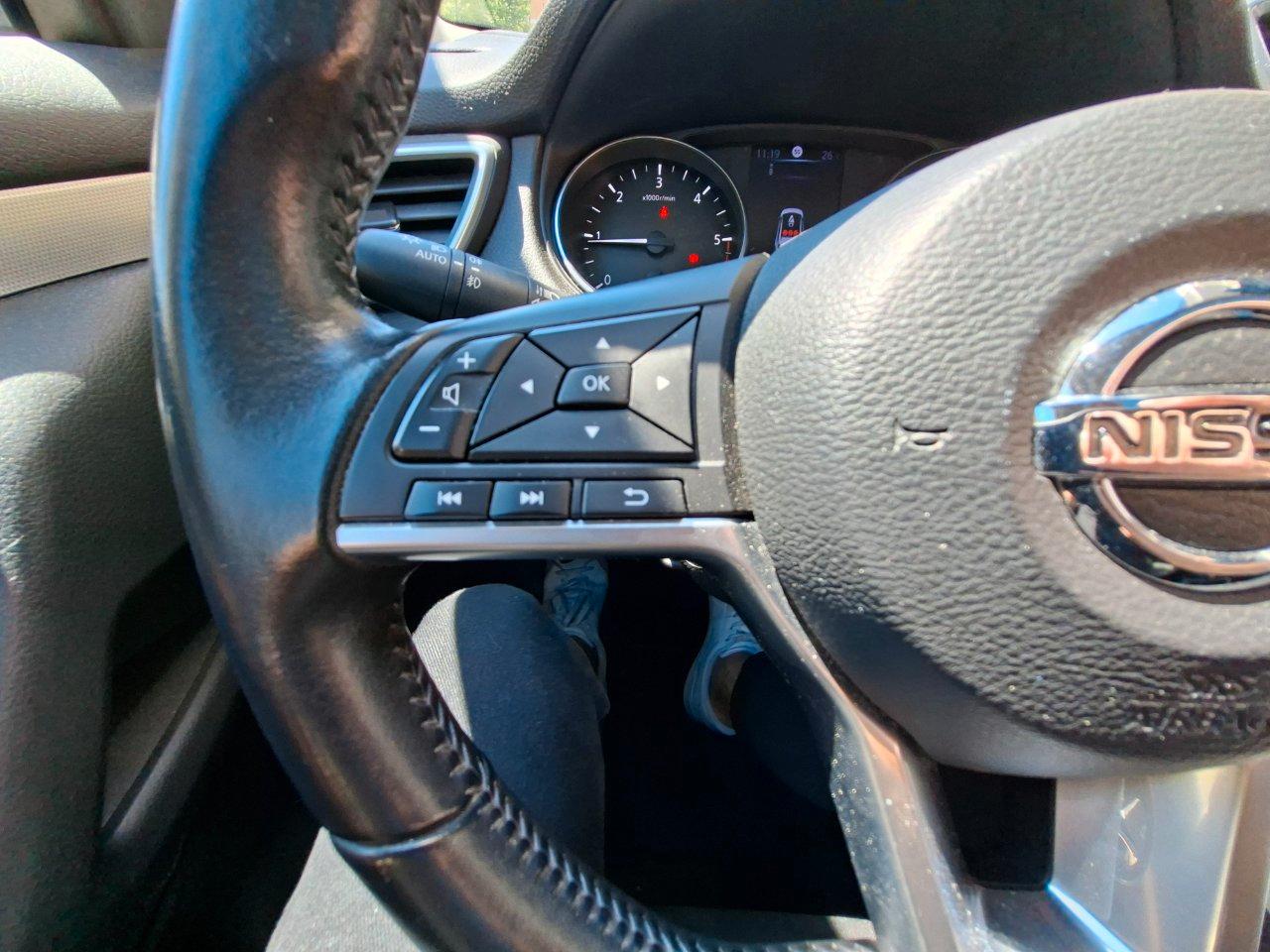 Nissan Qashqai 1.6 dci N-Connecta 2wd 130cv tetto panorama