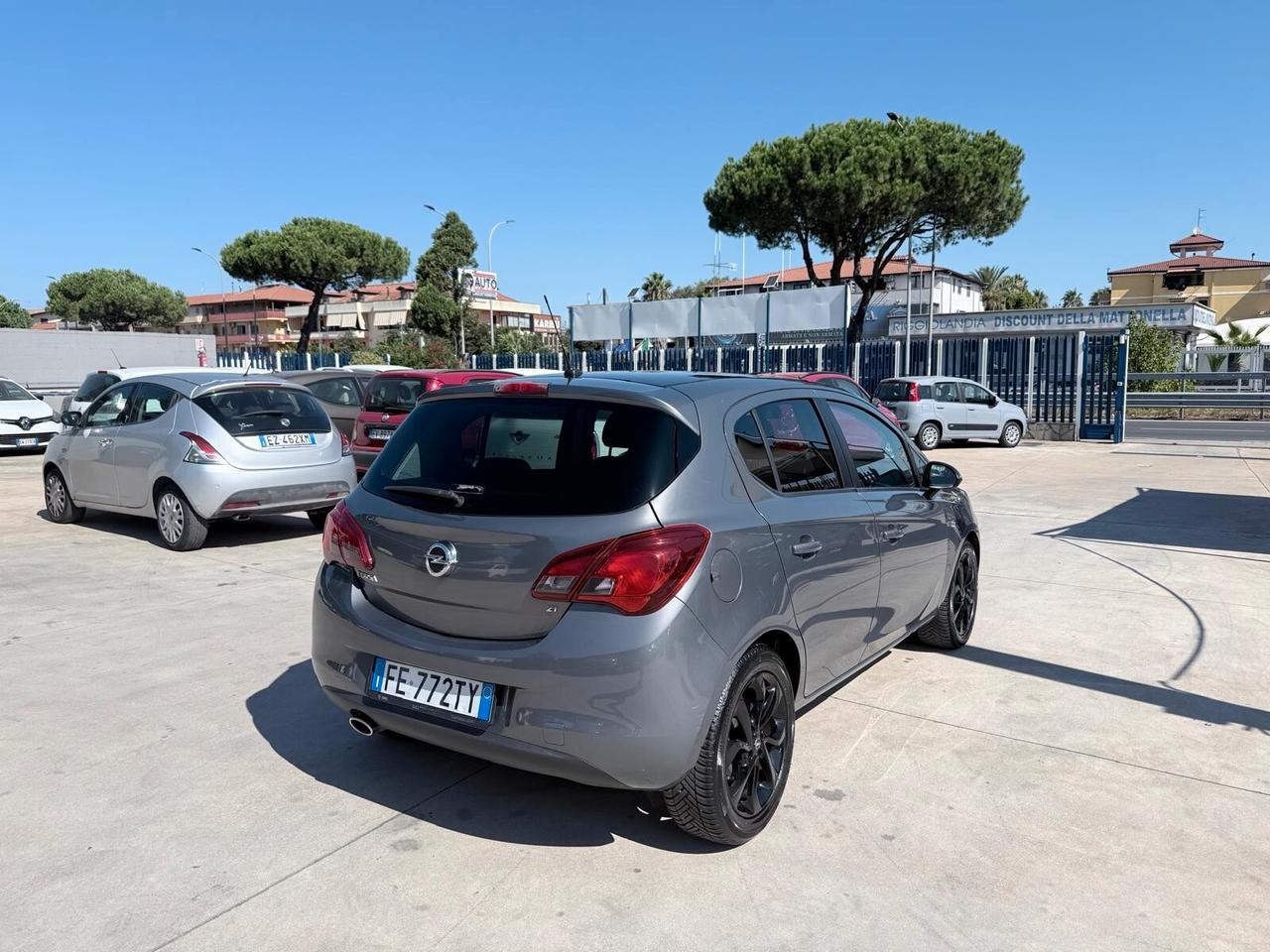 Opel Corsa 1.4 90CV GPL Tech 5 porte Cosmo