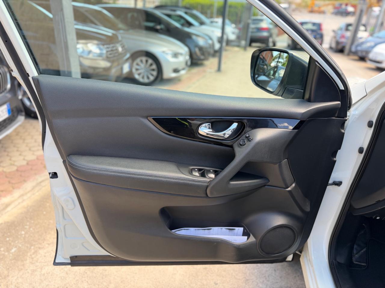 Nissan Qashqai 1.5 dCi 115 CV Km Certificati