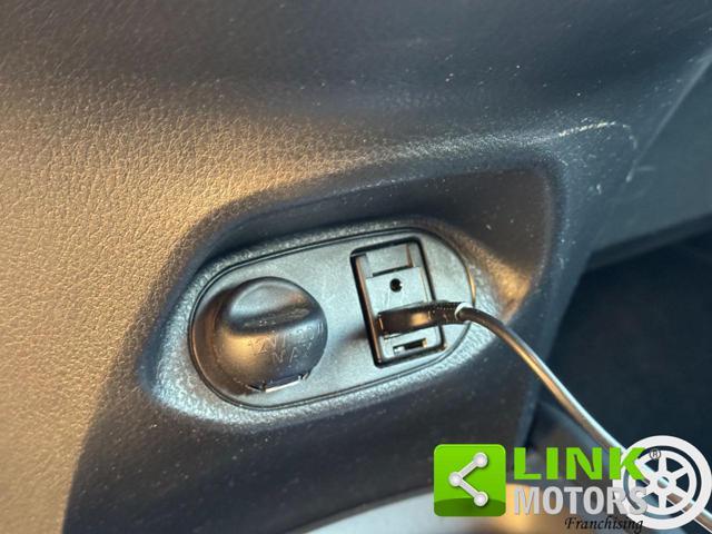 TOYOTA Yaris 1.5 Hybrid 5 porte Style