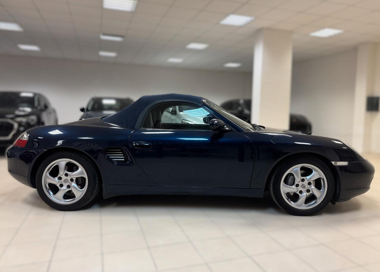 Porsche Boxster 2.5i 24V cat