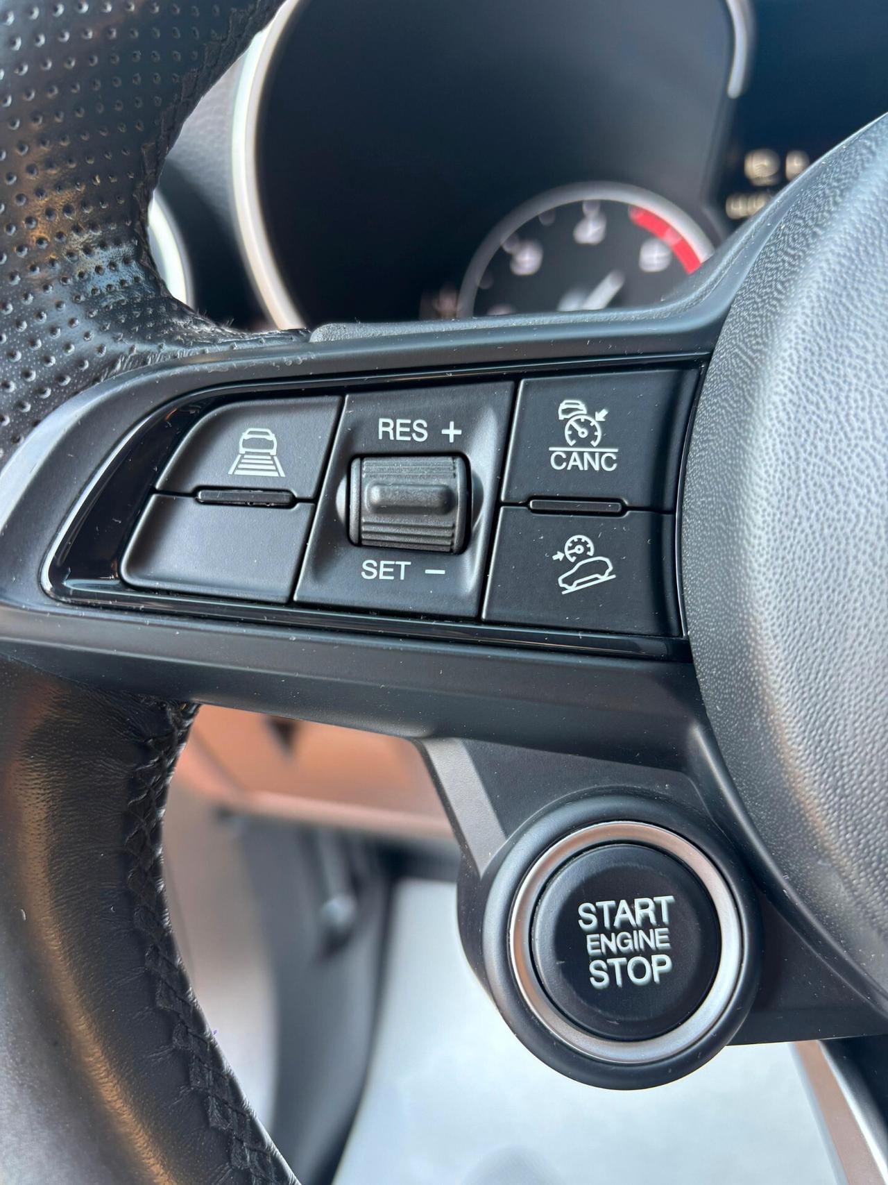 Alfa Romeo Stelvio 2.2 Turbodiesel 190 CV AT8 Q4 Executive