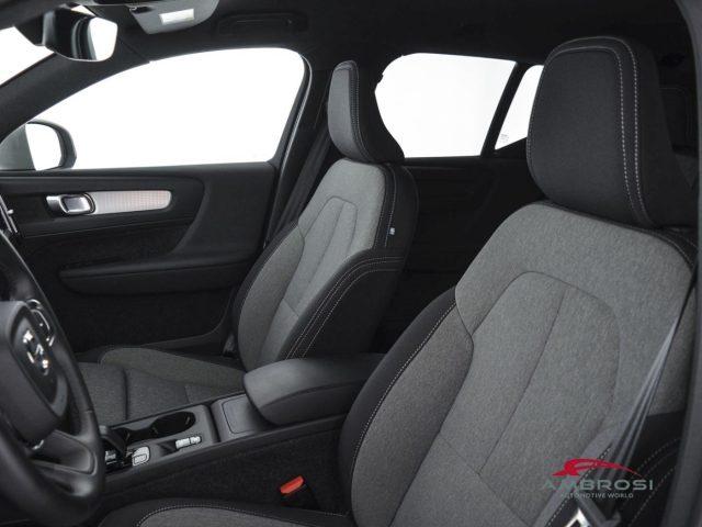VOLVO XC40 XC40 2.0 b3 Core auto