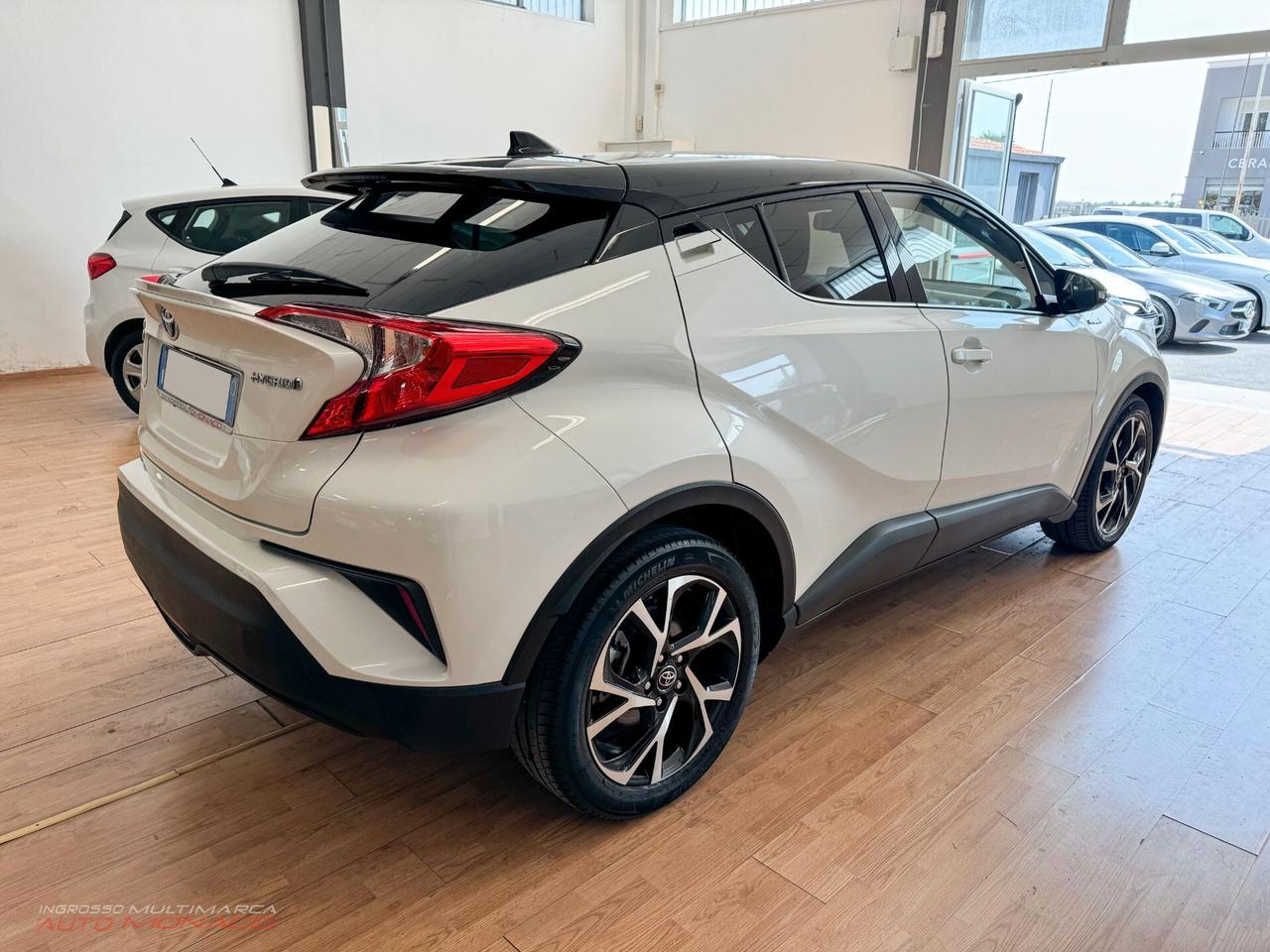 Toyota C-HR 1.8 Hybrid E-CVT 2019