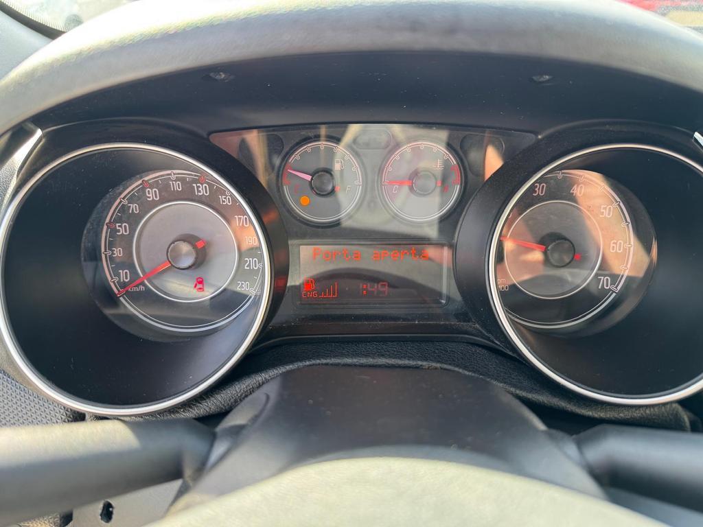 Fiat Punto 5 Porte 1.4 Natural Power Lounge