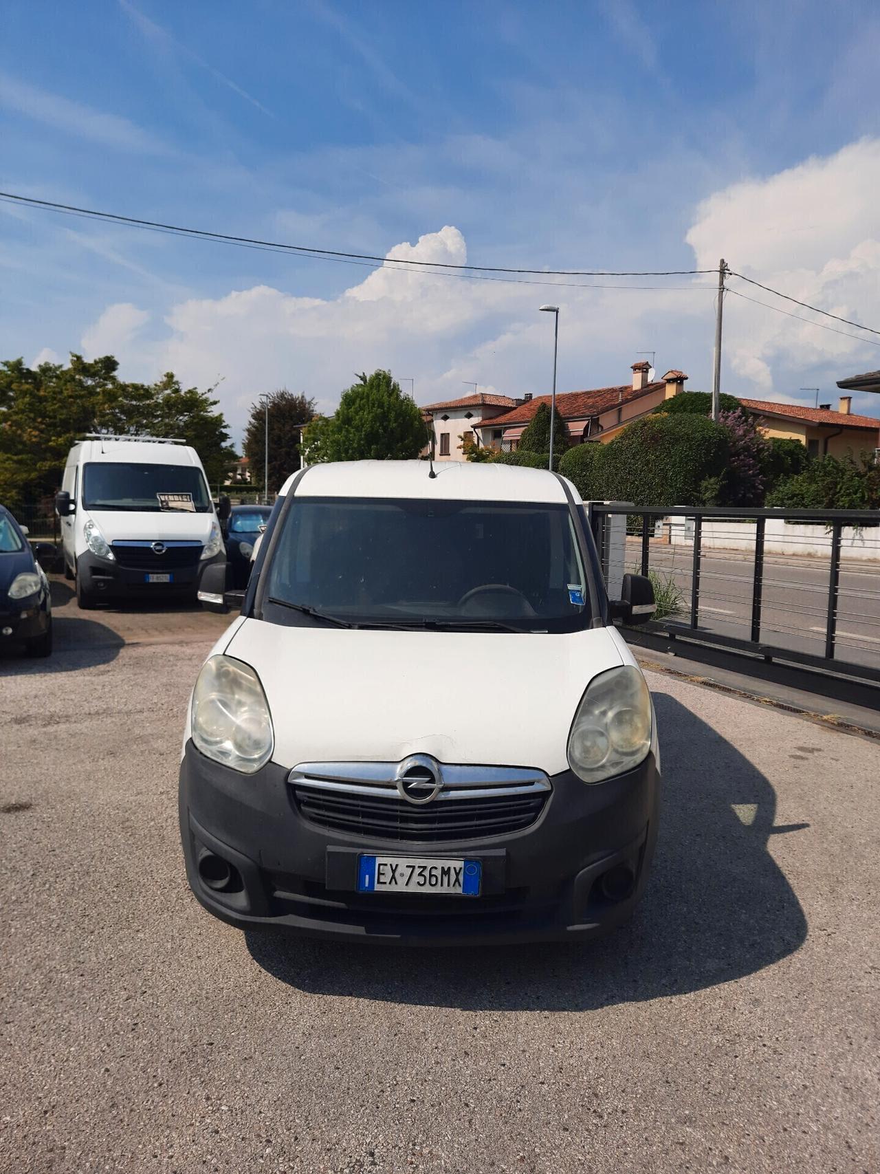 Opel Combo 1.6 CDTi 105CV PL TN Club N1