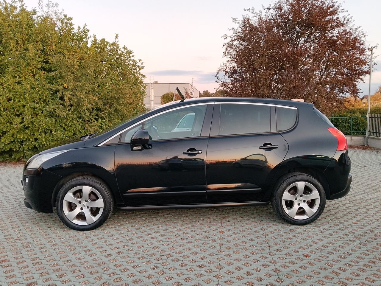 Peugeot 3008 1.6 HDi~149.000~11/2012