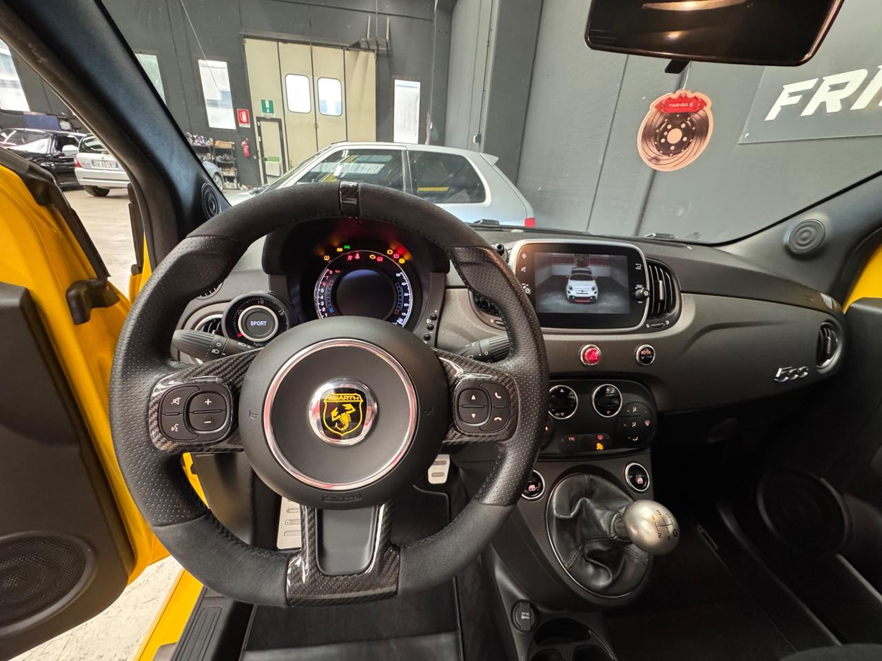 Abarth 595 1.4 Turbo T-Jet 180 CV Competizione
