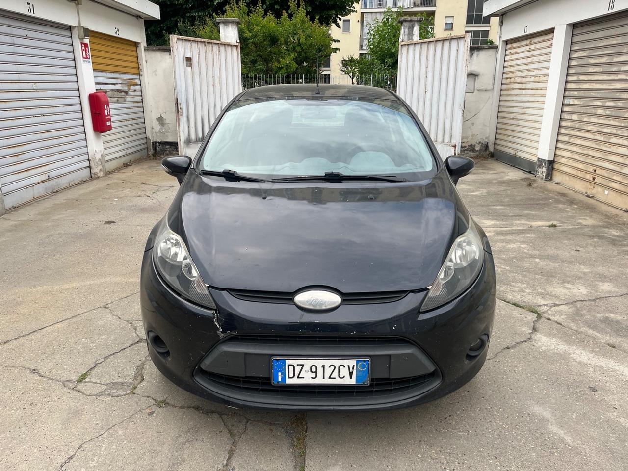 Ford Fiesta 1.4 3 porte Bz.- GPL Titanium MOTORE SOSTITUITO