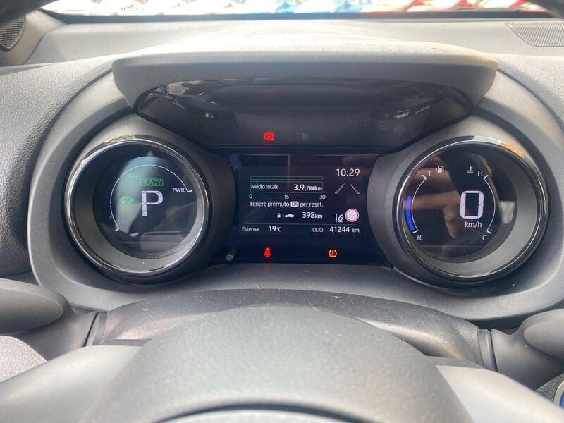 Toyota Yaris 1.5 Hybrid 5 porte Lounge