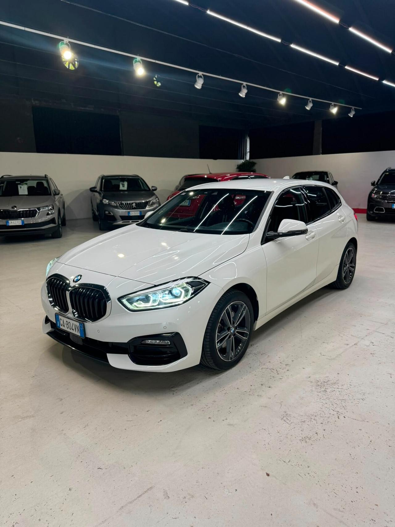 Bmw 116 116d 5p. Msport