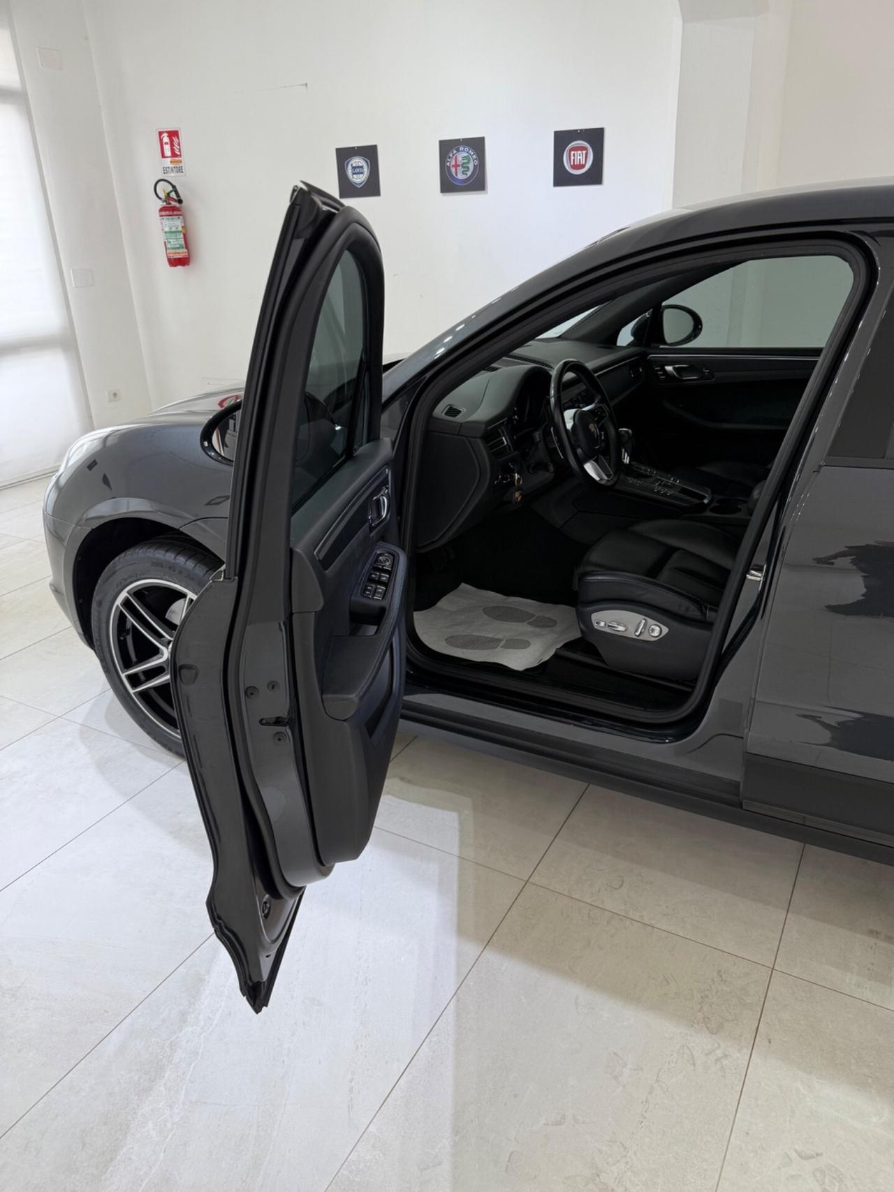 PORSCHE MACAN 2.0 245 CV NO SUPER BOLLO UNICO PROPRIETARIO