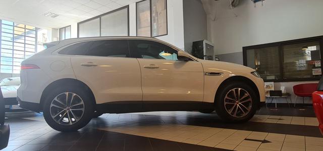 JAGUAR F-Pace 180CV PrestigeR aut. *MOTORE NUOVO GAR 2ANN**