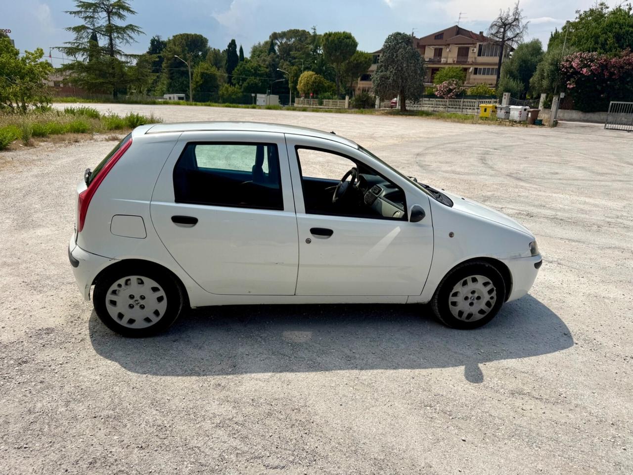 Fiat Punto 5porte 1.2 Benzina Neopatentati UNIPROPRIETÀ