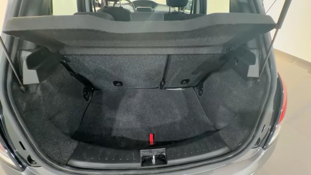 Lancia Ypsilon 1.0 FireFly 5 porte S&S Hybrid Platino