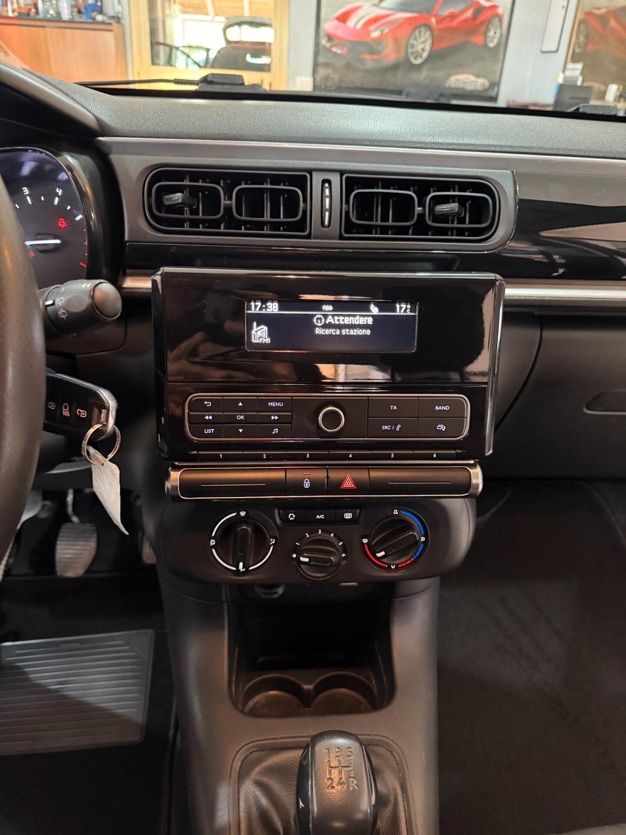 Citroen C3 PureTech 82 Shine OK NEOPATENTATI