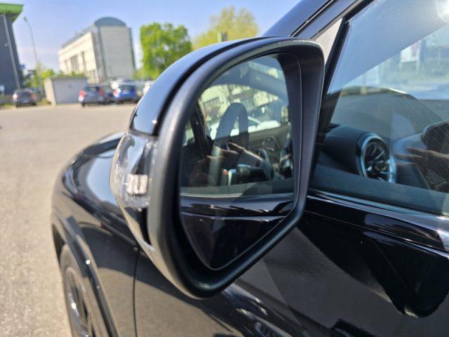 MERCEDES-BENZ GLA 200 d Automatic 4Matic AMG Line Premium PERMUTE