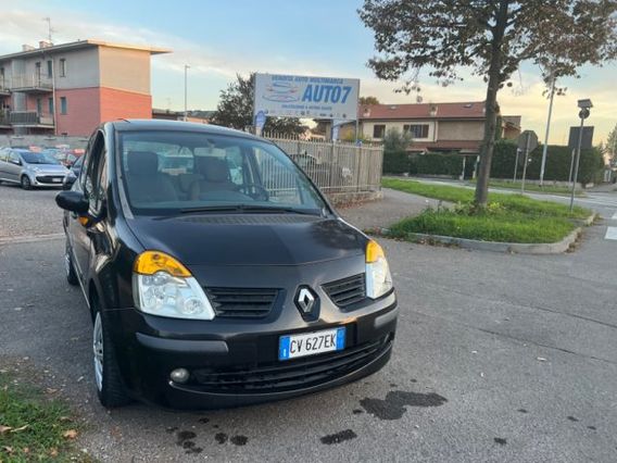 RENAULT Modus 1.2 16V Confort Authentique