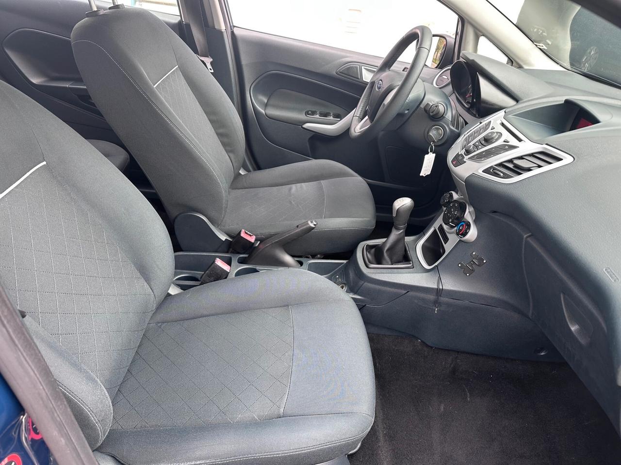 Ford Fiesta Ikon 1.2 60CV 5 porte