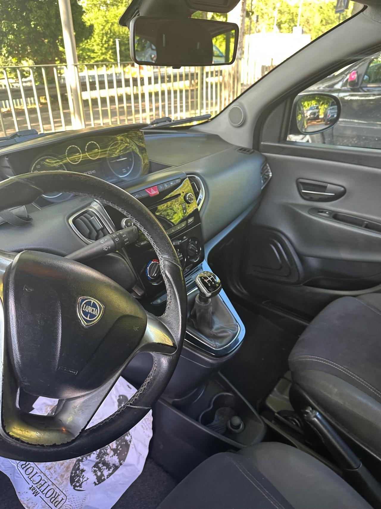 Lancia Ypsilon 1.3 MJT 16V 95 CV 5 porte S&S Platinum