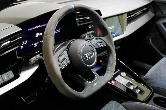 Audi A3 RS 3 SPB Performance TFSI quattro S tronic