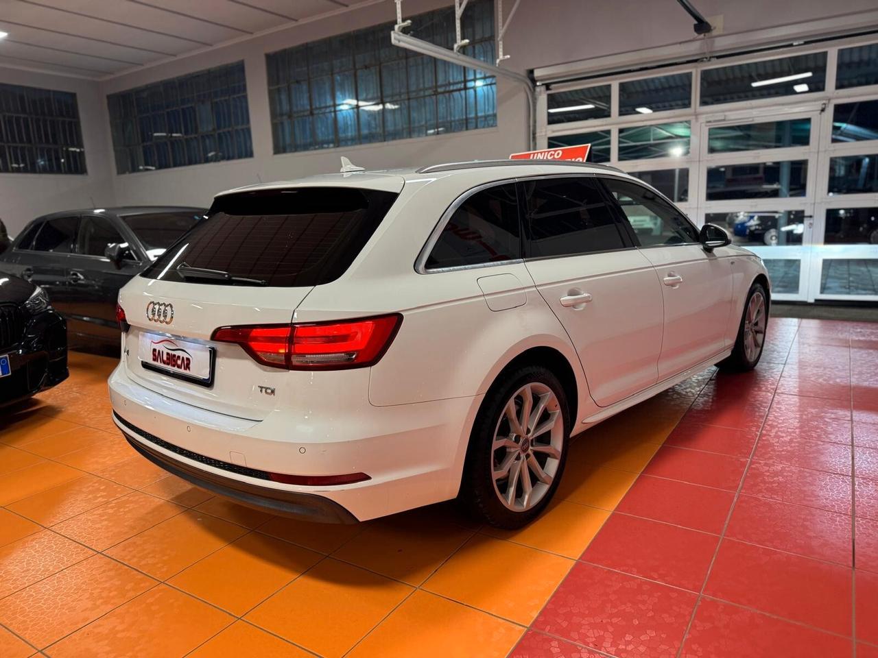 Audi A4 2.0 TDI 150 CV S tronic Business