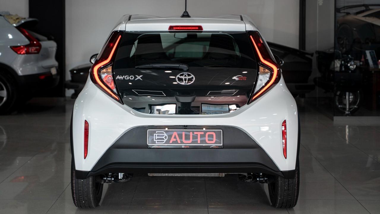 Toyota Aygo X 1.0 VVT-i 72CV 5 PORTE CARPLAY FULL OPTIONAL