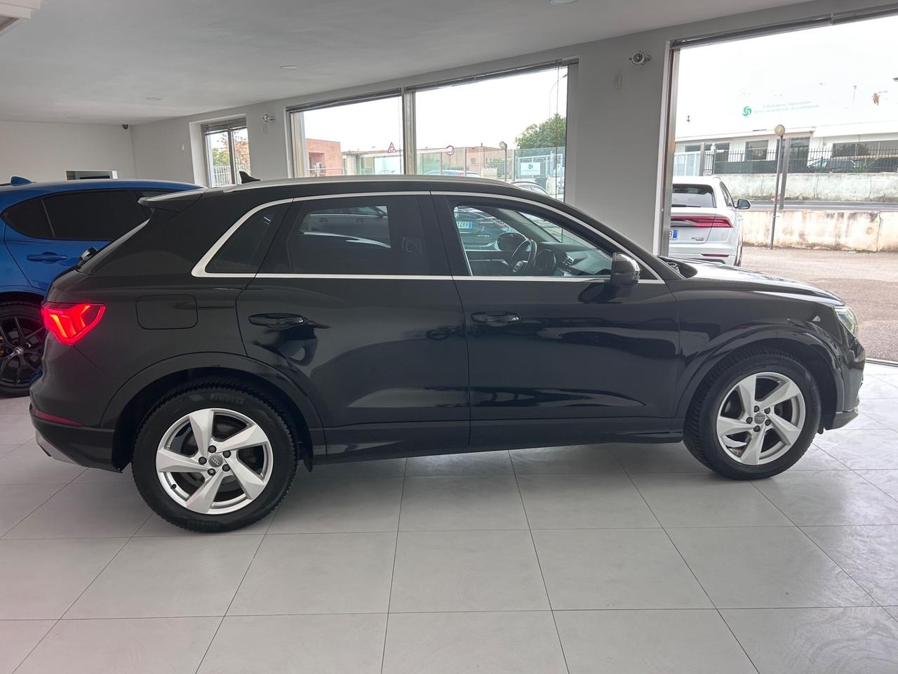 Audi Q3 35 TDI S tronic line edition