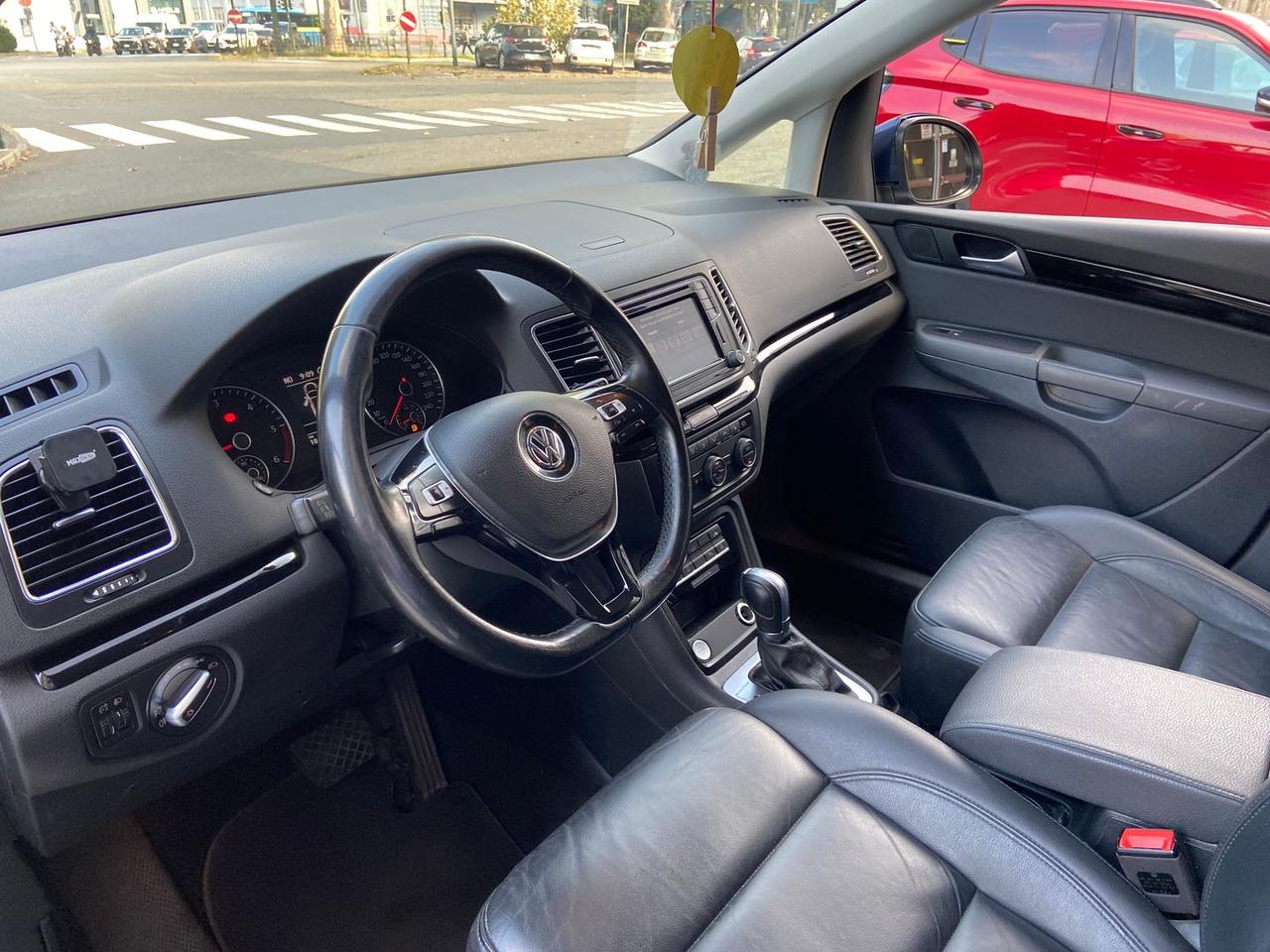 Volkswagen Sharan Executive 2.0 TDI 4Motion #50371