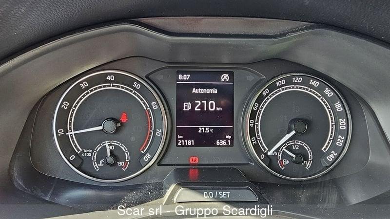 Skoda Kamiq 1.0 TSI 110 CV Black Dots