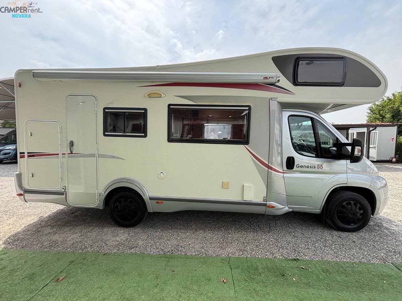 CHALLENGER GENESIS 55 - mansardato con letti a castello in coda