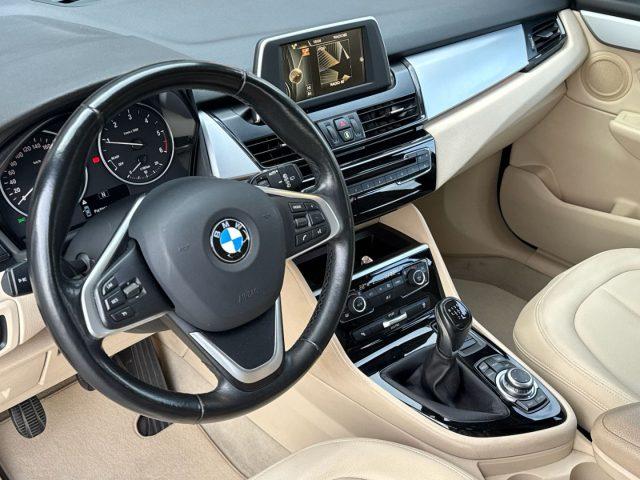 BMW 214 d Active Tourer Advantage OK Neopatentati