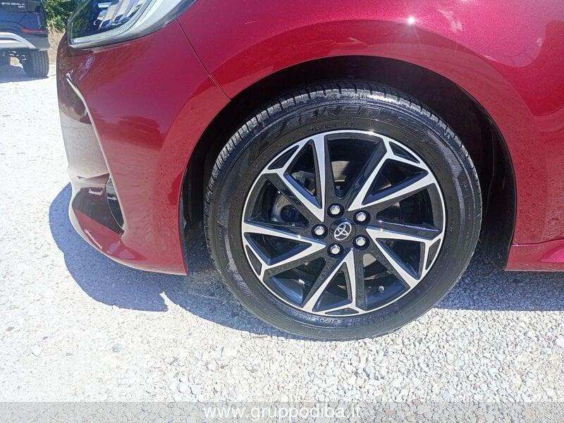 Toyota Yaris IV 2020 1.5h Lounge
