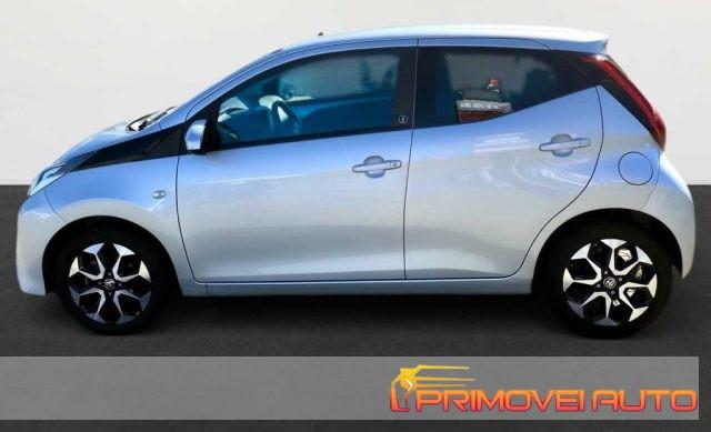 TOYOTA Aygo Connect 1.0 VVT-i 72 CV 5 porte x-play