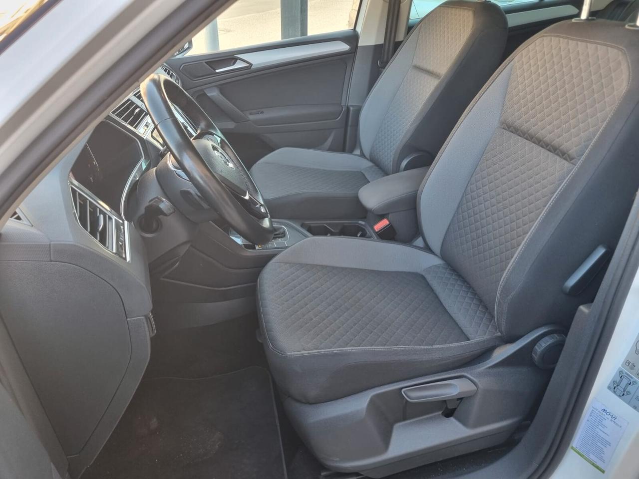 Volkswagen Tiguan 2.0 TDI SCR DSG Sport R Line
