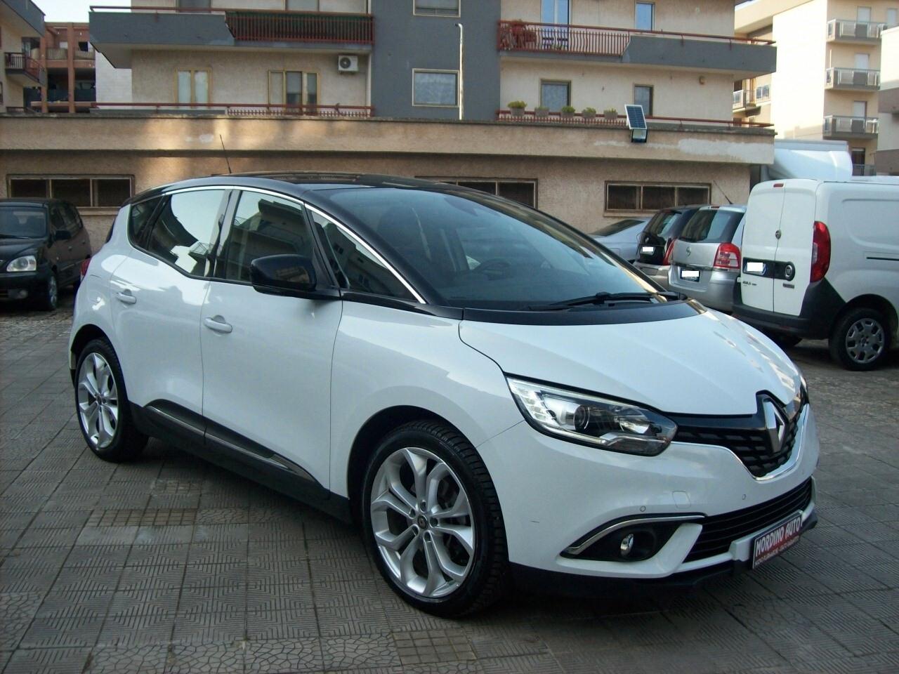 Renault Scenic 1.7 Blue dCi 120CV Sport Edition2