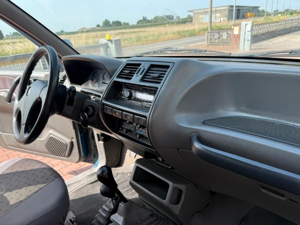 Nissan Terrano II 2.7 turbodiesel 3 porte SE