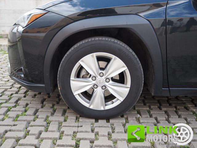LEXUS UX 250h Hybrid Business