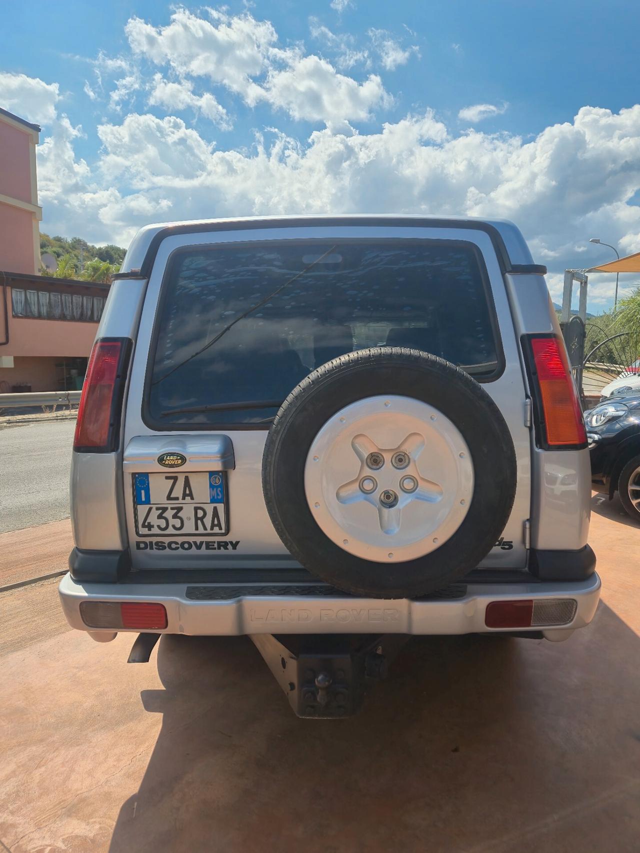 Land Rover Discovery 2.5 Td5 5 porte SE