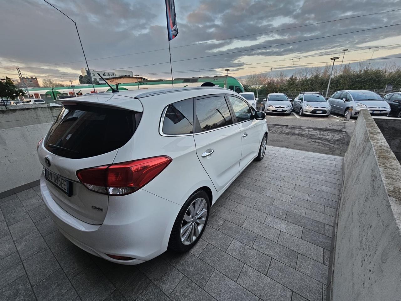 Kia Carens 1.7 CRDi 115 CV Cool