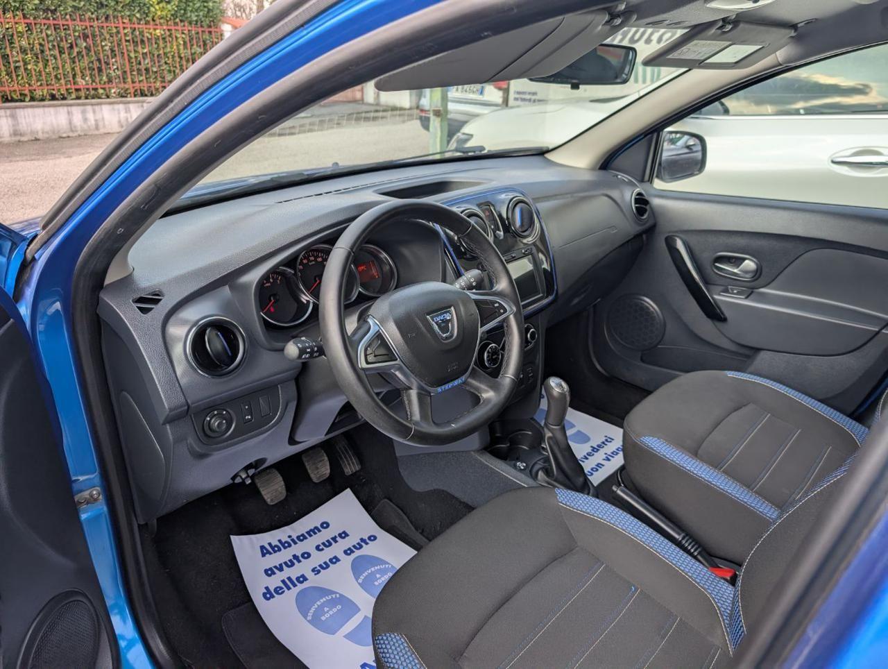 Dacia Sandero Stepway 1.0 TCe 100CV ECO-G GPL 15th Anniversary