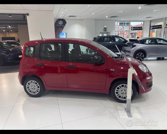 FIAT Panda My25 1.0 70cv Hybrid Panda N72574